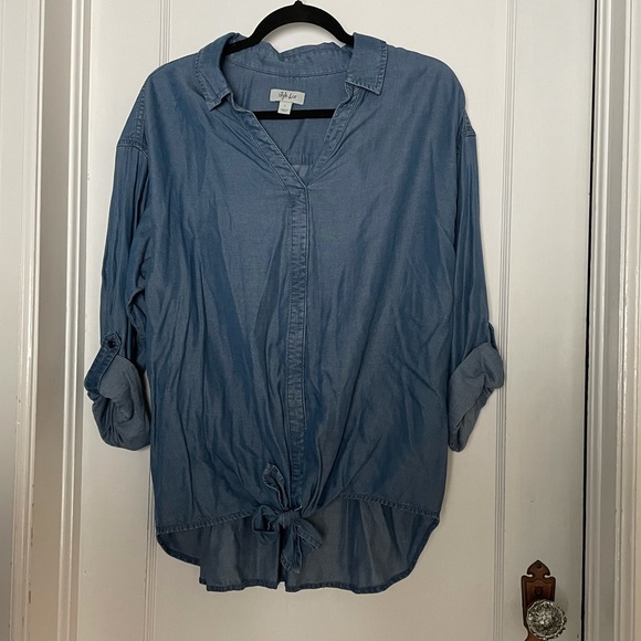 Last chance!
Style & Co Blouse - Picture 2 of 8